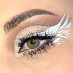 Angel Makeup Ideas, Dark Angel Makeup, Angel Halloween Makeup, Makeup Ideas For Halloween, Fantasy Make-up, Devil Makeup, Halloween Make-up Looks, Angel Makeup