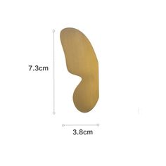 an image of a wooden door handle on a white background, with measurements for the width