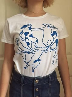 Matisse "La Danse" shirt with DOGS! Shirts For Dog Lovers, Dog T Shirt Design, Vintage Aesthetic Clothing, Art Vintage Aesthetic, Light Pink Shirt, Abstract Shirt, Artist Shirts, Perfect Gift For Girlfriend