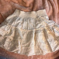 Never Worn, Size Small Tartan Mini Skirt, American Eagle Skirt, Blue Mini Skirt, White Denim Shorts, Stretch Skirt, Floral Mini Skirt, Floral Midi Skirt, Red Tartan, Hair Clothes