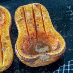 two pieces of food sitting on top of a table