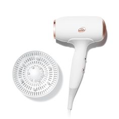 The T3 Fit Diffuser is designed to volumize and define curls, waves and coils while eliminating frizz and flyaways. Its vented finger extensions distribute heat gently and evenly to speed up drying, while lifting and separating hair for enhanced volume and body. Compatible with the T3 Fit hair dryer only. Model # 76883. T3 Fit Finger Hair Dryer Diffuser in White. Finger Extensions, T3 Hair Dryer, Curling Techniques, Hair Dryer Set, Define Curls, Hair Dryer Accessories, Hair Dryer Diffuser, Rotating Curling Iron, Curling Tools