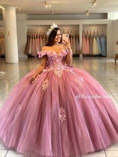 Luxury Pink Quinceanera Dress For Debutante Ball, Pink Ball Gown For Quinceanera Spring, Pink Floor-length Dress For Quinceanera, Pink Quince Dresses Quincedresses.com, Luxury Pink Floor-length Quinceanera Dress, Quince Dresses Pink, Charro Quinceanera Dresses, डिजाइनर कपड़े