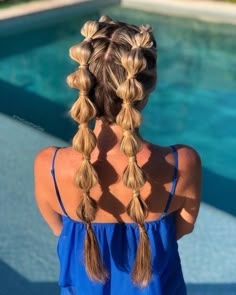 2 Bubble Braids, Game Hairstyles, Softball Hair, Hairstyles Bubble Braids, Football Hair, Beyonce Hair, Tan Skin Blonde Hair, Bubble Braid