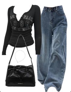 Good Aesthetic Outfits, 90s Outfit Baggy Jeans, Clothes With Baggy Jeans, Long Jean Outfits, Loose Baggy Jeans Outfit, Ytk Fashion Outfits, Clothing Boards Outfits, Slim Girl Outfits, Pretty Clothes Aesthetic