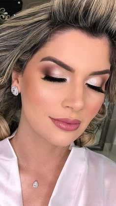 Occasion Makeup Look, Bridesmaid Makeup For Dusty Rose Dress, Glam Boho Wedding Dress, Wedding Makeup Looks For Bridesmaids, Makeup Ideas For Brides Wedding Day, Bridal Makeup For Plus Size, Bridesmaid Makeup For Red Dress, Makeup Looks Wedding Bridesmaid, Formal Makeup For Teal Dress