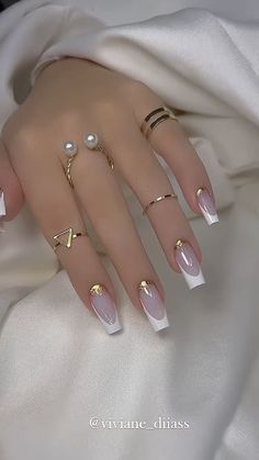 Ideas Para Uñas Cortas, Blush Pink Nails, Elegant Touch Nails, Purple Glitter Nails, Sheer Nails, Fancy Nail Art, Long Nail Art, Glitter Accent Nails, Chrome Nails Designs