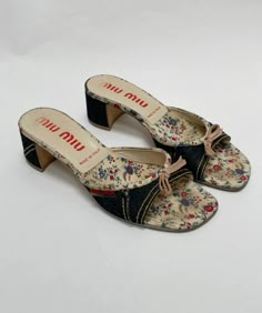 Mui mui shoes… chefs kiss 2000s Shoes, Vintage Miu Miu, Miu Miu Shoes, Vintage Heels, Girly Shoes, Aesthetic Shoes, Gen Z