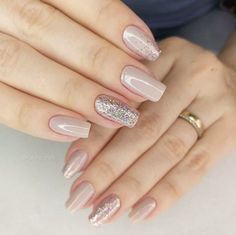 Nail Extensions Acrylic, Elegant Touch Nails, Gold Acrylic Nails, Fake Nails Designs, Beauty Nails Design, Stylish Nails Designs, Rose Gold Nails