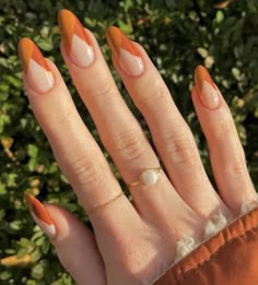 Orange Tip Halloween Nails, Autumn Nails Burnt Orange, Burnt Orange And White Nails, Nokti 2022, Gel Orange Nails, Tangerine Nails Design, Orange Brown Nails, Autumn Nails Orange, Orange Autumn Nails