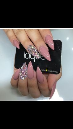 Hot Nails, Bling Nails, Fancy Nails, Dope Nails, Creative Nails, Best Acrylic Nails, Stiletto Nails