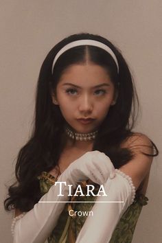 Hairband Hairstyle, Debut Photoshoot, Photoshoot Idea, Photoshoot Themes, Foto Poses, White Headband, Photoshoot Concept, Foto Ideas Instagram, White Gloves