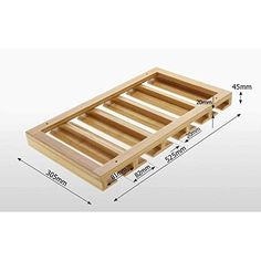 a wooden crate with measurements for the top and bottom