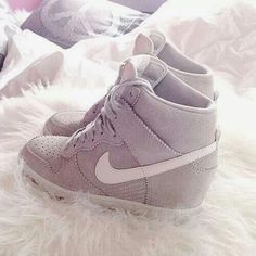 Nike wedge sneakers                                                       … Nike Wedge Sneakers, Nike Wedges, Converse Outfits, Style Converse, Tumblr Outfits, Nike Free Shoes, Nike Shoes Outlet, Cheap Nikes, Trendy Sneakers