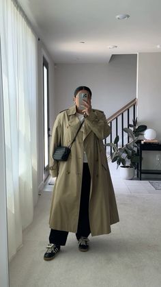 @adidas wales bonner sambas // vintage @burberry trench // bottega loop Wales Bonner Samba Red, Wales Bonner Adidas Samba, Adidas Wales Bonner, Curvy Winter Outfits, Adidas X Wales Bonner, Plus Size Winter Outfits, Burberry Trench