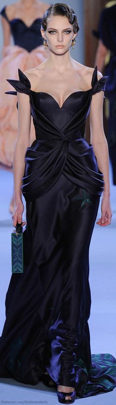 Ulyana Sergeenko Haute Couture | SS 2014. Ulyana Sergeenko, Black Gown, Couture Gowns, Couture Collection, Long Black, Couture Dresses