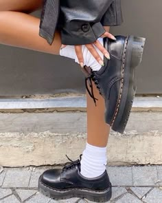 Doc Loafers, Doc Martens 8053, Doc Marten Shoes, Doc Martens Loafers, Outfit Ideas October, Shein Clothing Outfit, Shein Clothing, Dr Shoes, Clothing Outfit Ideas