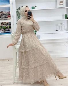 Dress Brokat Modern Simple Hijab, Hijabi Party Dress, Engagement Dress Hijab, Dress Brokat Modern, Braidsmaid Dresses, Dress Bridesmaids, Gowns Dresses Elegant, Fashion Top Outfits