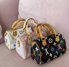 Luxury Bags Collection, Haikou, Expensive Handbags, Bag Obsession, Purse Brands, Luxury Purses, Girly Accessories, Fancy Bags