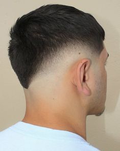 V Hair Fade Haircut, V Fade, Faded Haircut, Haircut Ideas Trendy, Male Haircuts Curly, Drop Fade Haircut, Comb Over Haircut, Mens Haircuts Short Hair, Low Fade Haircut