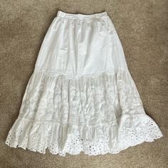 Nwt. White Elastic Waist Embroidered Maxi Skirt. Abercrombie. Just A Little Too Big On Me. White Fairy Skirt, Hannah Core, Long White Skirt, Cottagecore Skirt, Medium Length Skirt, Long Cotton Skirt, Big Wolf, White Maxi Skirt, White Long Skirt