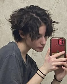 Edgy Boy Hair, Boy Hair Cuts, Trans Boy Haircut, Ftm Haircuts, Haircut Guide, Edgy Boy, Messy Hair Boy, Haircut Names, Short Grunge Hair