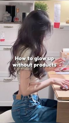 How To Glow Up Hands, Skincare Without Products, How To Feel Better About Your Looks, Asian Beauty Hacks, How Glow Up, How To Glow Up Naturally, Asian Glow Up, Girl Glow Up, Aesthetic Glow Up Tips