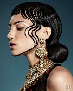 Sleek black hair with slicked tendrils. Fashion Editorial Makeup, Black Hair Wigs, Hair Photography, Beauty Shoot