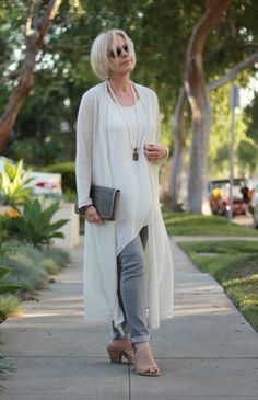 30 Outfits, Stil Boho, Older Women Fashion, Mode Boho, What To Wear To A Wedding, 50 Style, Over 50 Womens Fashion