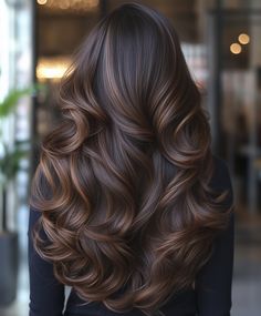 Stylish Dark Fall Cinnamon Soft Curls for Brunettes with Long Hairs Cinnamon Balayage On Dark Hair, Winter Gold Hair, Dark Brown Fall Hair Color, Fall Hair For Dark Hair, Dark Brown Hair Balayage Fall, Cool Tone Brunette Hair, Curled Brunette Hair, Dark Brown Hair For Fall, Fall Brown Balayage