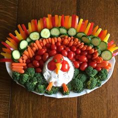 a turkey made out of veggies and carrots