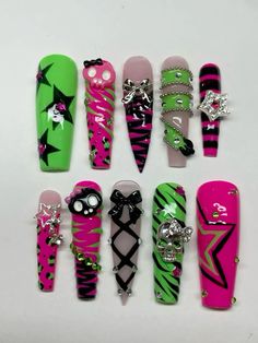 Press on nails skull green blue Emo Nails Long, Hyperpop Nails, Nail Ideas Green And Black, Pink Green And Black Nails, Scene Nails Acrylic, Scene Queen Nails, Green Day Nails, Emo Halloween Nails, Mall Goth Nails