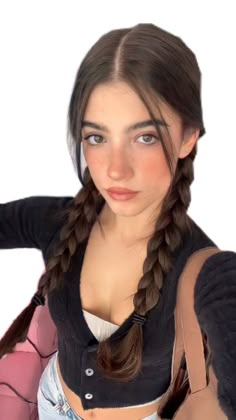 Cute Hairstyles For School, Charli Damelio Photos, Pigtail Braids, Charli D'amelio Aesthetic, Mia 3, Back To School Hairstyles, Ponytail Hairstyles