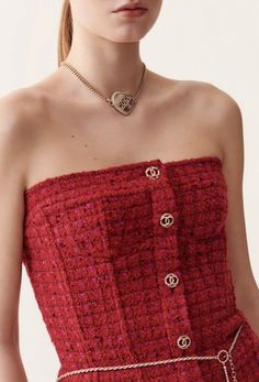 Moda Chanel, Chanel Top, Tweed Top, Red Chanel, Chanel Casual, Party Mode, Stylish Suit, Couture Mode, Crop Top Skirt