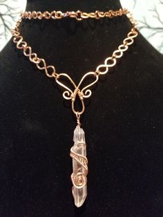 This enchanting wire wrapped quartz crystal and chain are handmade from tarnish resistant copper wire. Copper Wrapped Crystals, Wire Wrapped Crystal Necklace, Queens Jewels, Copper Wire Jewelry, Quartz Crystal Necklace, Wire Wrapping Crystals, Denver Co, Wire Wrapped Pendant, Jewellery Making