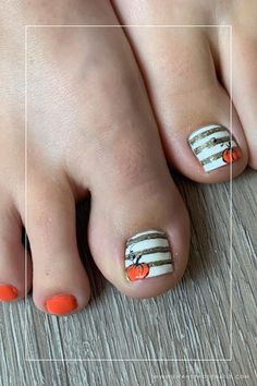 Thanksgiving Toe Nails Thanksgiving Pedicure Ideas Toes, Toe Nail Designs For Fall, French Tip Pedicure, French Toe Nails, Pumpkin Nail Designs, Fall Toe Nails, Fall Pedicure, Nail French, Pumpkin Nail Art