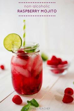 raspberry mojito in a mason jar