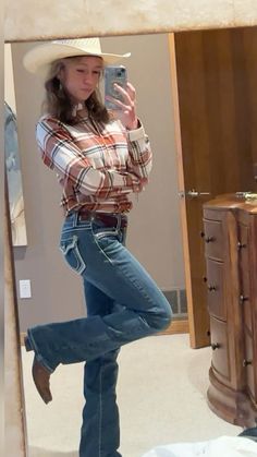 Cowgirl hat boots jeans belt outfit inspiration Jeans Belt Outfit, Birthday Outfit Pants, Cowgirl Birthday Outfit, Cowgirl Photography, Belt Outfit, Outfit Pants, Cowgirl Outfit, Cowgirl Tuff, Boots Jeans