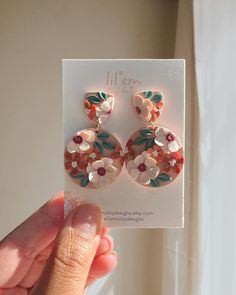 Handcrafted polymer clay earrings perfect for any occassion! Clay Floral Earrings, Fall Color Clay Earrings, Fall Themed Polymer Clay Earrings, Fall Floral Polymer Clay Earrings, Fall Polymer Clay Earrings Studs, Polymer Clay Flower Jewelry, Handmade Clay Jewelry, Cute Clay, Polymer Clay Flowers