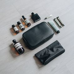 Dopp Kit Tutorial, Dopp Kit Essentials, Grooming Kit For Men Gift, Mens Dopp Kit, New York Vibes, Men’s Shaving Kit, Mens Toiletry Bag, Beautiful Butterfly Photography, Leather Dopp Kit