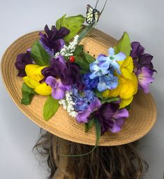 Tea Party Activities, Wide Brim Hat Summer, Kentucky Oaks, Green Fascinator, Gardening Humor, Easter Hat, Gardening Hat, Royal Ascot Hats, Derby Fascinator