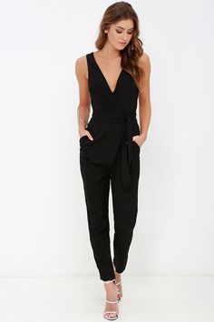 It doesn't take a brainiac to recognize the obvious appeal of the Advanced Degree Black Sleeveless Jumpsuit! Description from lulus.com. I searched for this on bing.com/images