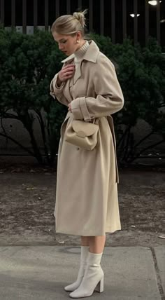 Chique Outfit, Solar Solutions, Trench Coat Outfit, Skandinavian Fashion, Nashville Outfits, Solar Technology, Winter Fashion Outfits Casual, Solar Installation, Chique Outfits