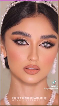 Bridal makeup tutorial. Easy and simple technique. A beautiful bridal look for every bride. #bride #bridalfashion #bridalmakeupartist #wedding #weddingmakeupideas #makeupoftheday #makeup #makeuplover #styleblogger #styleoftheday Makeup Tutorial Easy, Gorgeous Wedding Makeup, Bridal Makeup Tutorial, Wedding Makeup Looks, Stunning Makeup, Makeup Guide