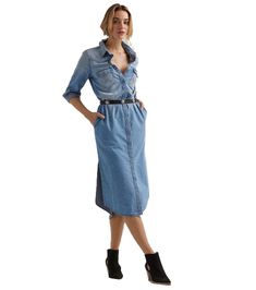 Fit: SlimLength: MidiSleeve Length: LongFront Closure: SnapsFront Pockets: TwoSide Pockets: TwoCollar: SpreadCuff: Two snap closure Retro Jeans, Denim Midi Dress, Dresses Xxl, A Dream Come True, Dream Come True, Western Style, Fit Flare Dress, Western Wear, Xl Dress