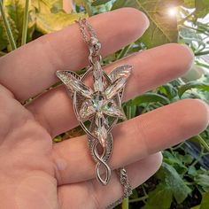 LOTR Arwen Evenstar Necklace, High Quality 925 Solid Sterling Silver Lord of the Rings Evenstar pendant, Elven jewelry Elvish Necklace, Lotr Arwen, Evenstar Necklace, Arwen Evenstar, Lord Of The Rings Trilogy, The Lord Of The Rings, Hair Accessories Jewelry, Lovely Jewellery, Locket Necklace