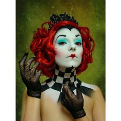 Halloween Kostüm Joker, Queen Of Hearts Halloween, Wonderland Makeup, Halloween Makeup Clown, Halloween Makeup Look, Halloweenský Makeup, Heart Costume