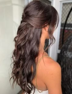 50 Gorgeous Bridesmaid Hairstyles for 2023 | For Better For Worse Ideas For Prom Hair, Curls For Bridesmaid, Curls Hairstyles For Prom, Hair Styles Curls Formal, Hair Styles Curled Half Up Half Down, Hairstyle Down With Curls, Curled Hairstyles Bridesmaid, Curled Hair For Formal, Hair Up Looks