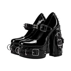 PRICES MAY VARY. Chaussures gothiques Lolita à talons plates-formes avec bride de cheville et bout rond Cette paire de chaussures à clapets cool convainquent par leur aspect très rock Les sangles au milieu du dos du pied assurent un excellent maintien et attirent tous les regards Mary Jane Escarpins font partie des chaussures classiques pour femme Si vous aimez une touche gothique dans votre garde-robe, ces variantes de chaussures sont un excellent accessoire pour vos tenues Only maker Chaussures à plateforme Mary Jane pour femme - Talon bloc - Talons hauts avec applications métalliques - Caractéristiques : chaussures basses originales de Only maker pour femme avec rivets accrocheurs, boucles, anneau en métal qui ne manqueront pas d'attirer les regards. Grâce à une grande boucle robuste, l Gothic Heels, Belt Ring, Gothic Shoes, Chunky High Heels, Mary Jane Pumps, Fashion High Heels, Buckle Belt, Ankle Strap Heels, Leather Buckle