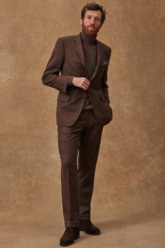 Monochrome Brown Outfit Men, Brown Velvet Blazer Outfit Men, Brown Suit Combinations Mens Fashion, Turtleneck Suit Outfit Men, Suit Turtleneck Men, Turtleneck Suit Men, Men Suits Aesthetic, Boots With Suits Men, Brown Turtleneck Outfit Men